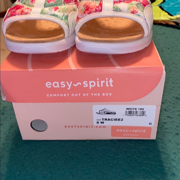 Easy Spirit Traciee2 Floral Slides Sandals Size 8 Wide NIB - Picture 2 of 5